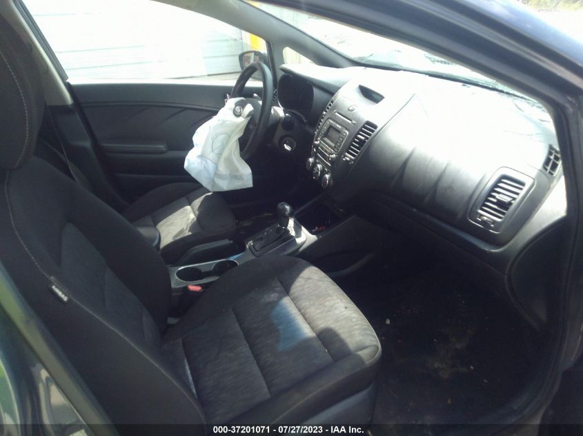 2016 KIA FORTE LX - KNAFK4A60G5586840