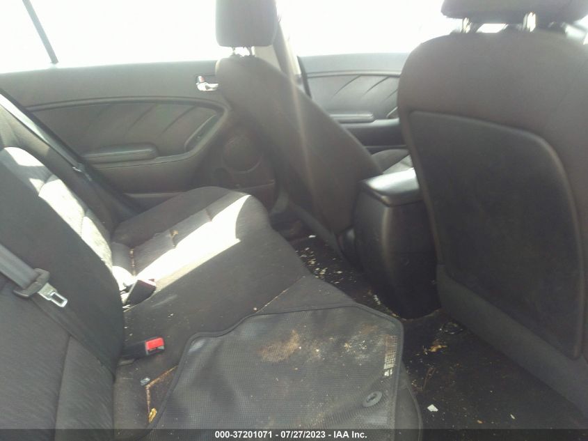 2016 KIA FORTE LX - KNAFK4A60G5586840