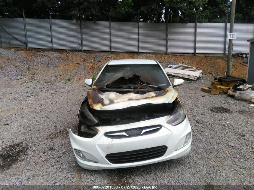 2014 HYUNDAI ACCENT SE - KMHCU5AE0EU142384