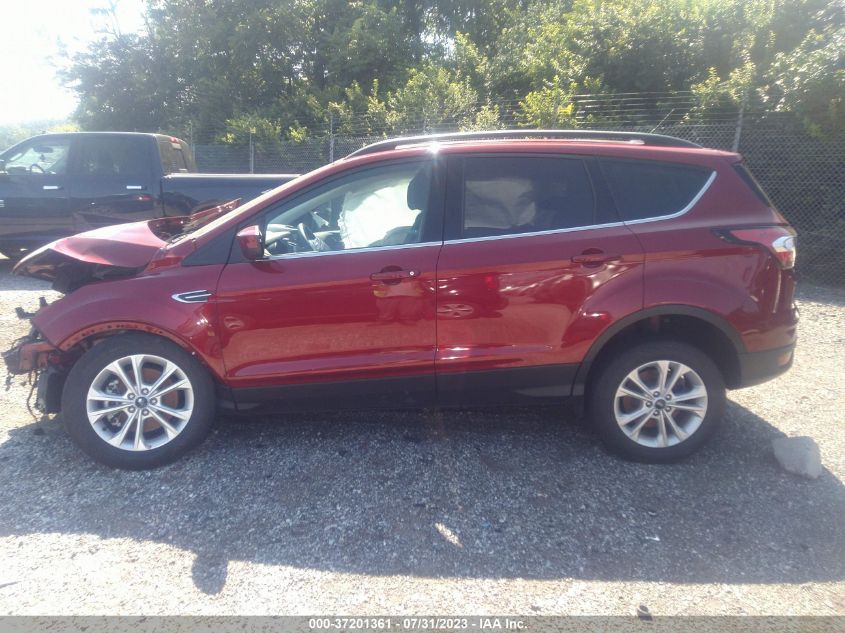 2017 FORD ESCAPE SE - 1FMCU9G93HUE83199