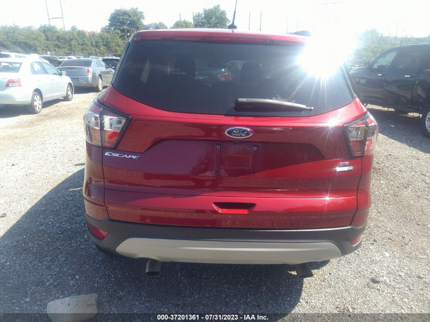 2017 FORD ESCAPE SE - 1FMCU9G93HUE83199