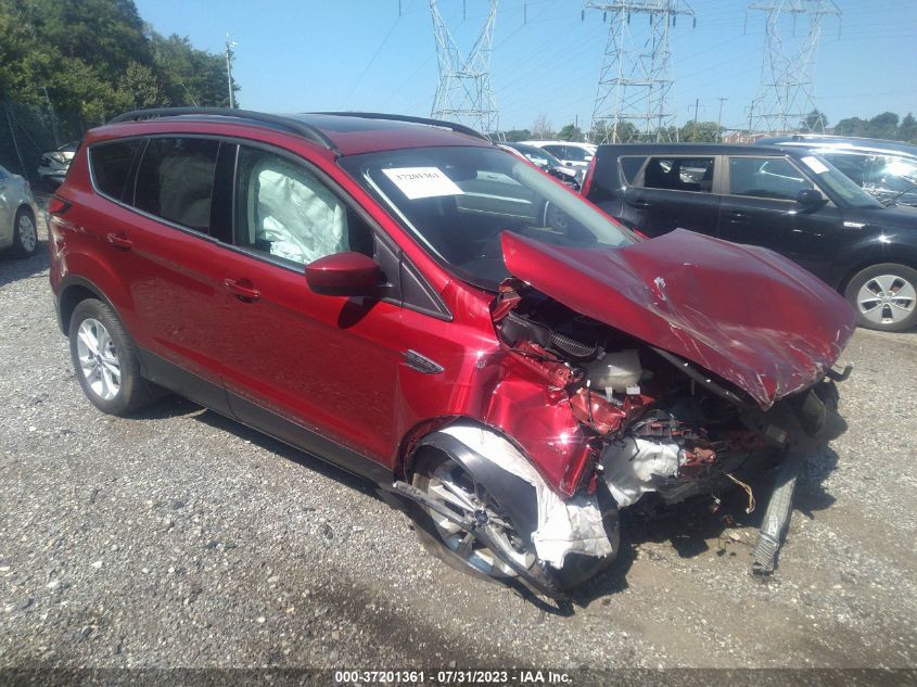 2017 FORD ESCAPE SE - 1FMCU9G93HUE83199