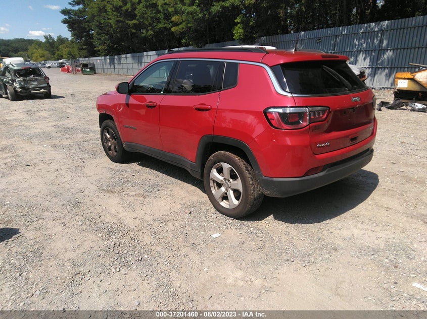 VIN 3C4NJDBB0JT401481 2018 JEEP COMPASS LATITUDE