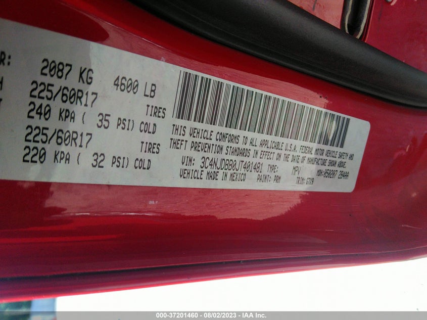 VIN 3C4NJDBB0JT401481 2018 JEEP COMPASS LATITUDE