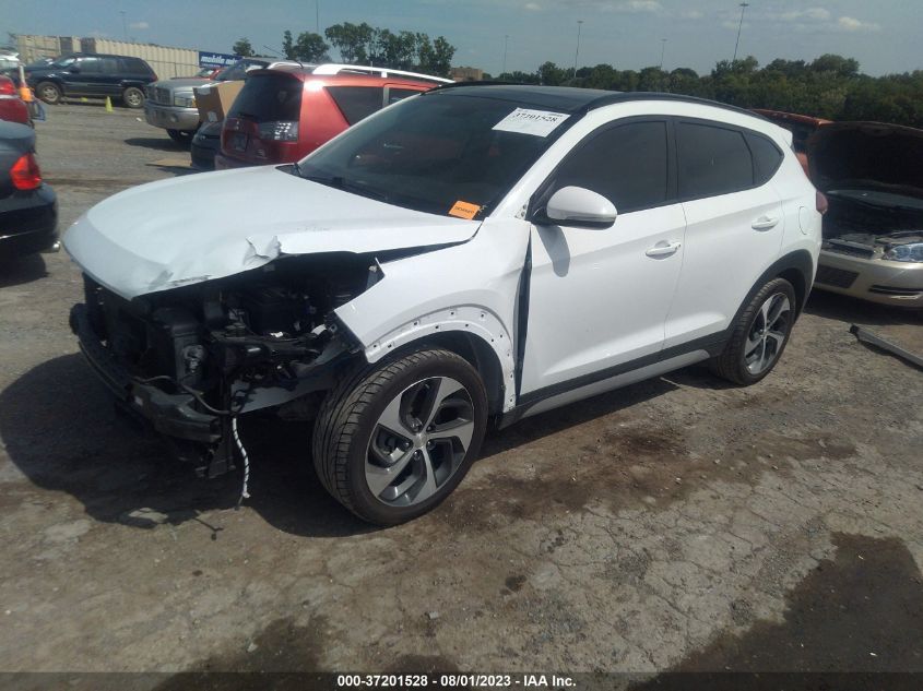 2018 HYUNDAI TUCSON VALUE - KM8J33A23JU721321