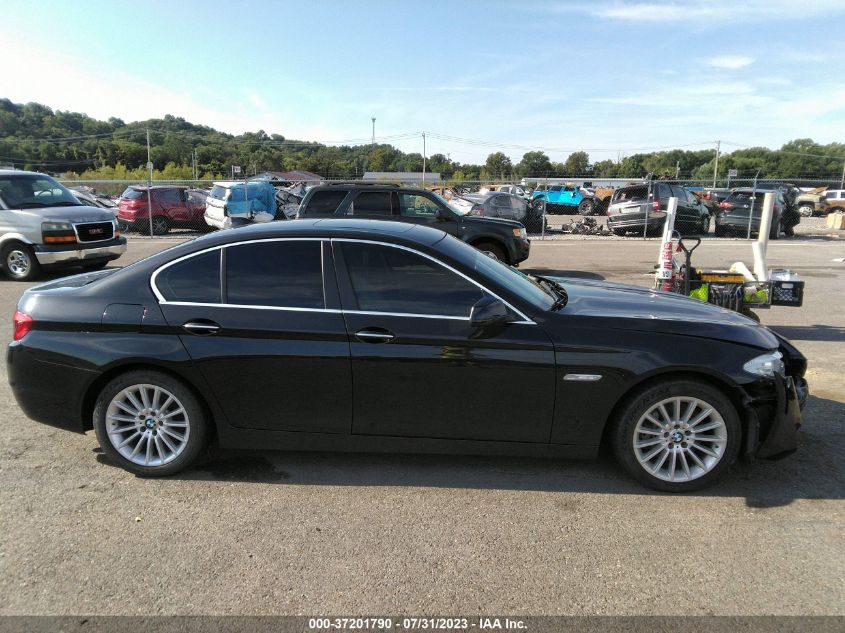 2013 BMW 5 SERIES 535I XDRIVE - WBAFU7C55DDU68512