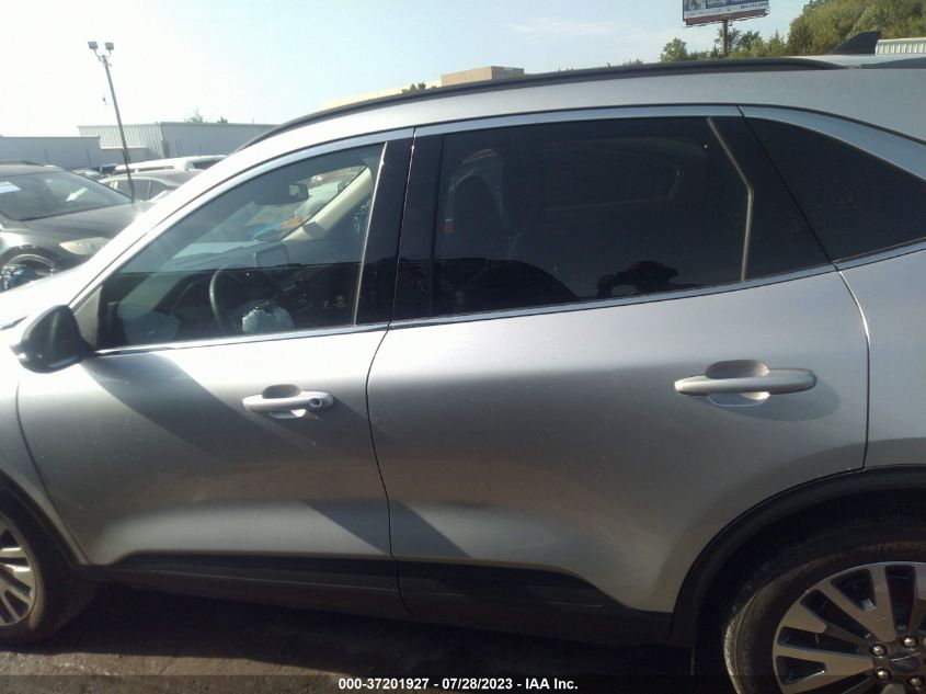 2020 FORD ESCAPE TITANIUM - 1FMCU9J92LUC29839