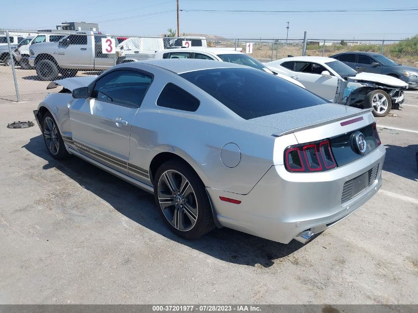 2013 FORD MUSTANG V6 - 1ZVBP8AM5D5206103