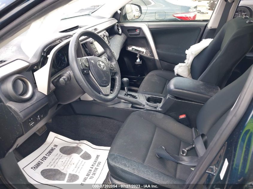 2018 TOYOTA RAV4 LE - JTMZFREV5JJ191702