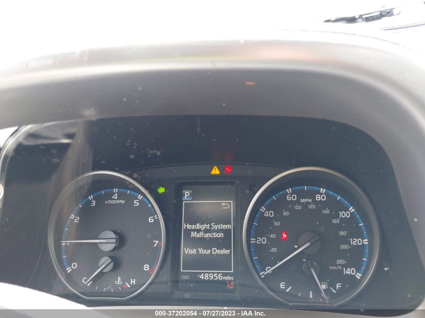 2018 TOYOTA RAV4 LE - JTMZFREV5JJ191702