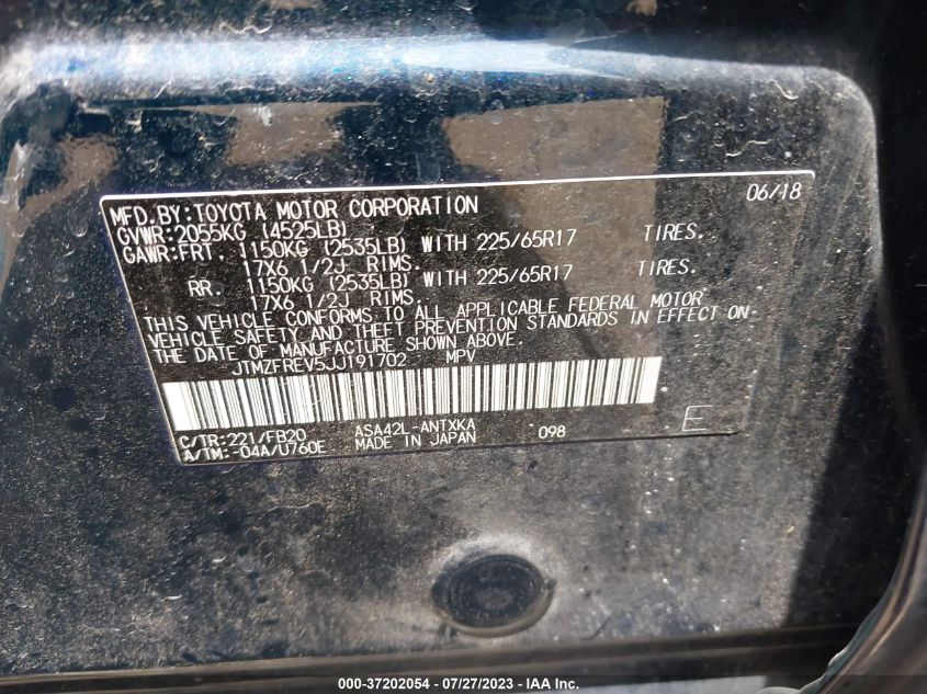 2018 TOYOTA RAV4 LE - JTMZFREV5JJ191702