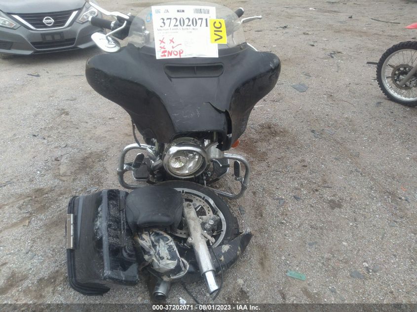 2019 HARLEY-DAVIDSON FLHT 1HD1FVC2XKB651557