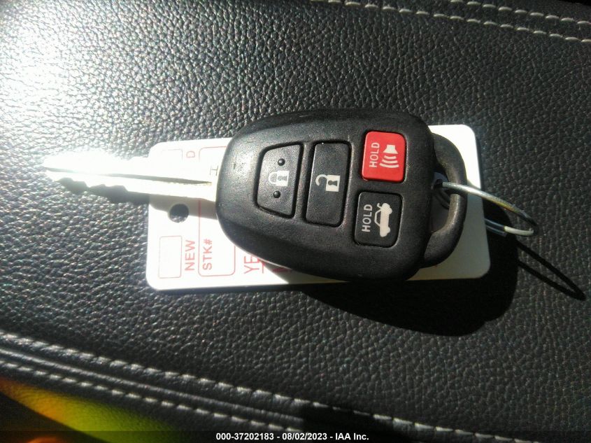 2018 TOYOTA COROLLA L/LE/XLE/SE/XSE - 2T1BURHE0JC091392