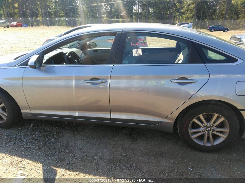 2016 HYUNDAI SONATA 2.4L SE - 5NPE24AF2GH366274