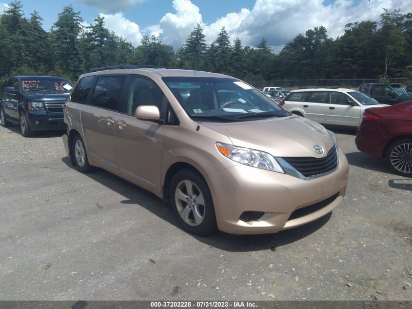 2013 TOYOTA SIENNA LE - 5TDKK3DC6DS371336