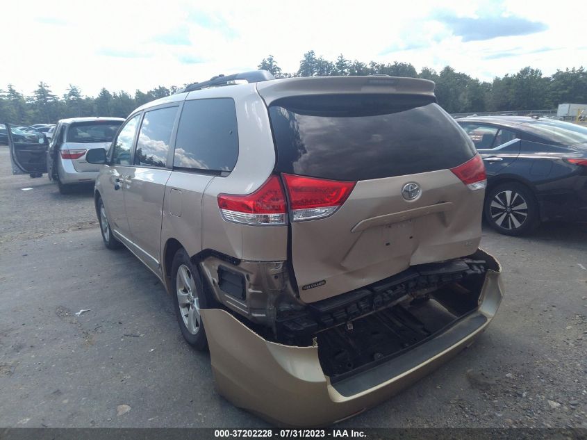 2013 TOYOTA SIENNA LE - 5TDKK3DC6DS371336