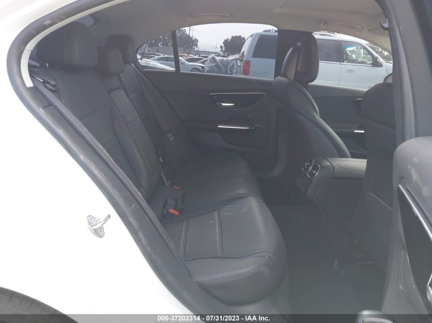 2022 MERCEDES-BENZ C-CLASS C 300 - W1KAF4GB5NR062925