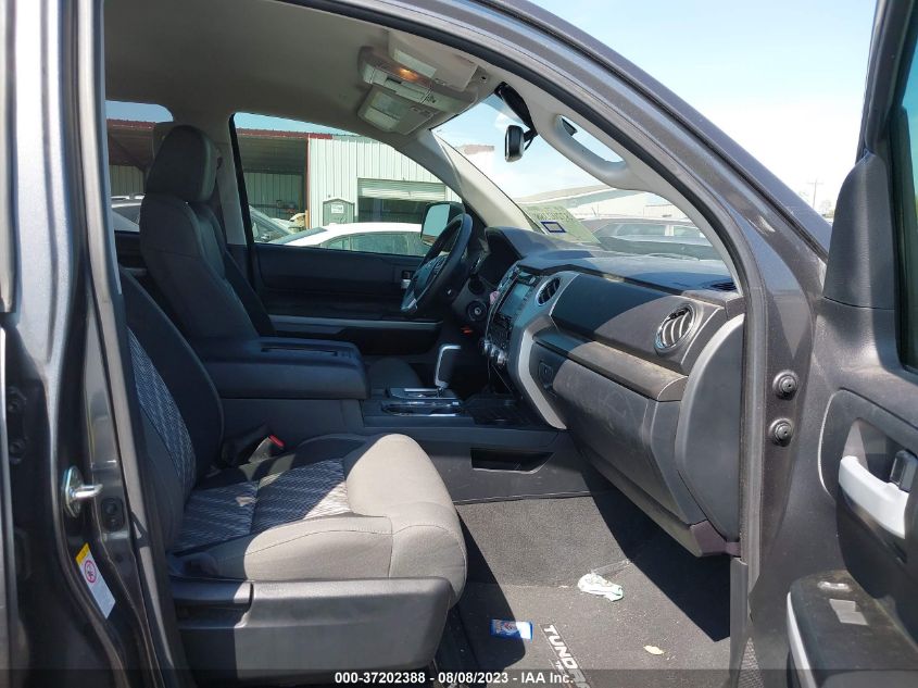 2019 TOYOTA TUNDRA SR5 5.7L V8 5TFDY5F10KX797688