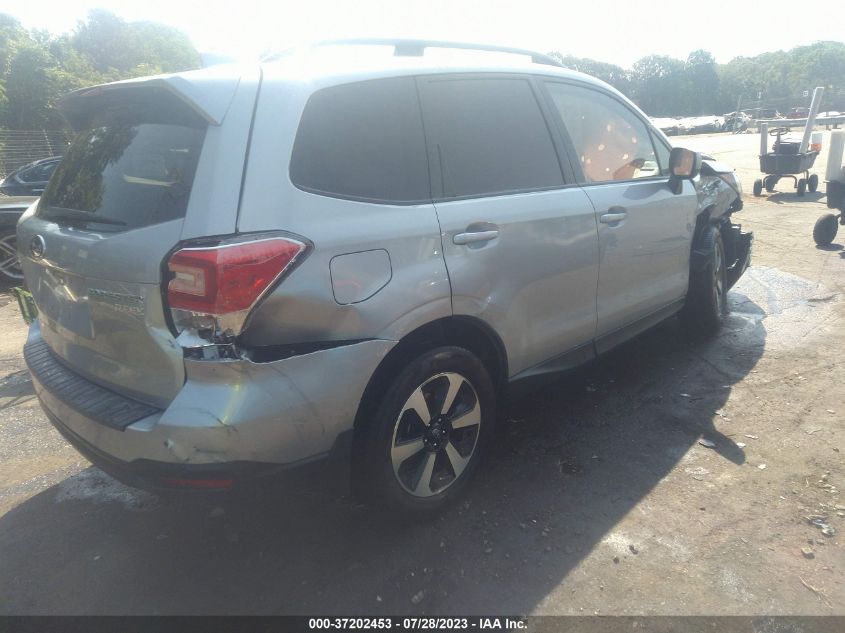2017 SUBARU FORESTER PREMIUM - JF2SJAGC5HH426891
