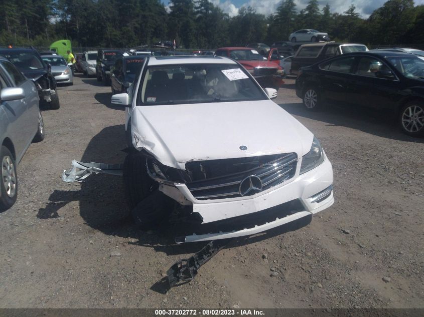 2014 MERCEDES-BENZ C-CLASS C 300 - WDDGF8AB6ER313459
