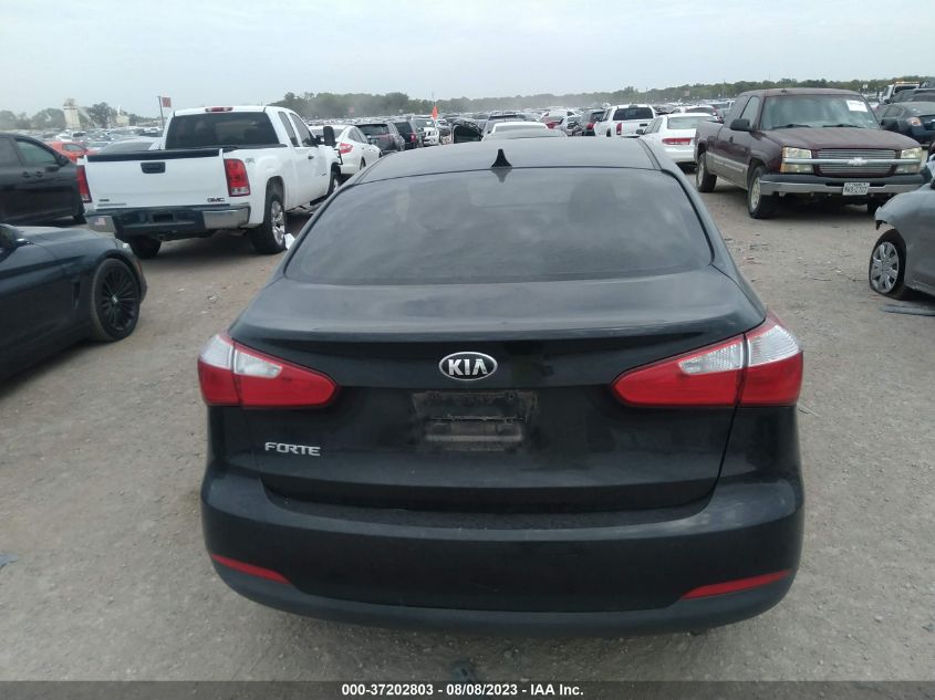 2016 KIA FORTE LX - KNAFK4A65G5560668