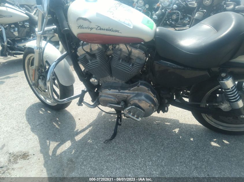 2011 HARLEY-DAVIDSON XL883 L - 1HD4CR216BC440906