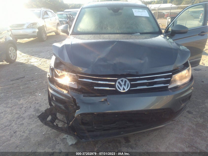 VIN 3VV3B7AX3LM065133 2020 VOLKSWAGEN TIGUAN SE/SEL/SE R-LINE BLACK