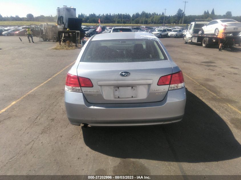 2013 SUBARU LEGACY 2.5I - 4S3BMBA68D3018200