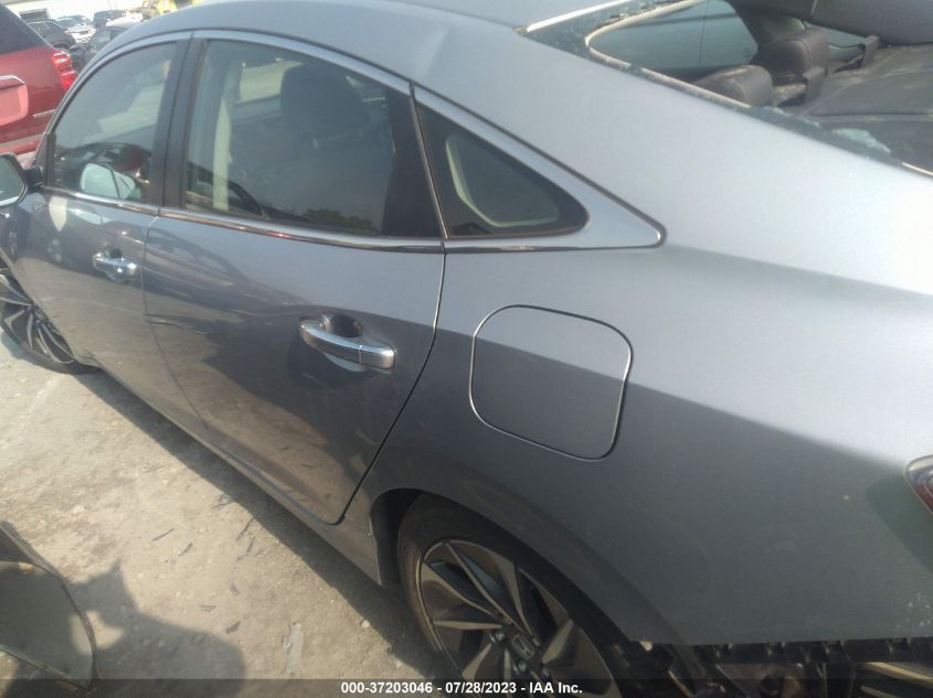 2019 HONDA INSIGHT TOURING 19XZE4F90KE001035