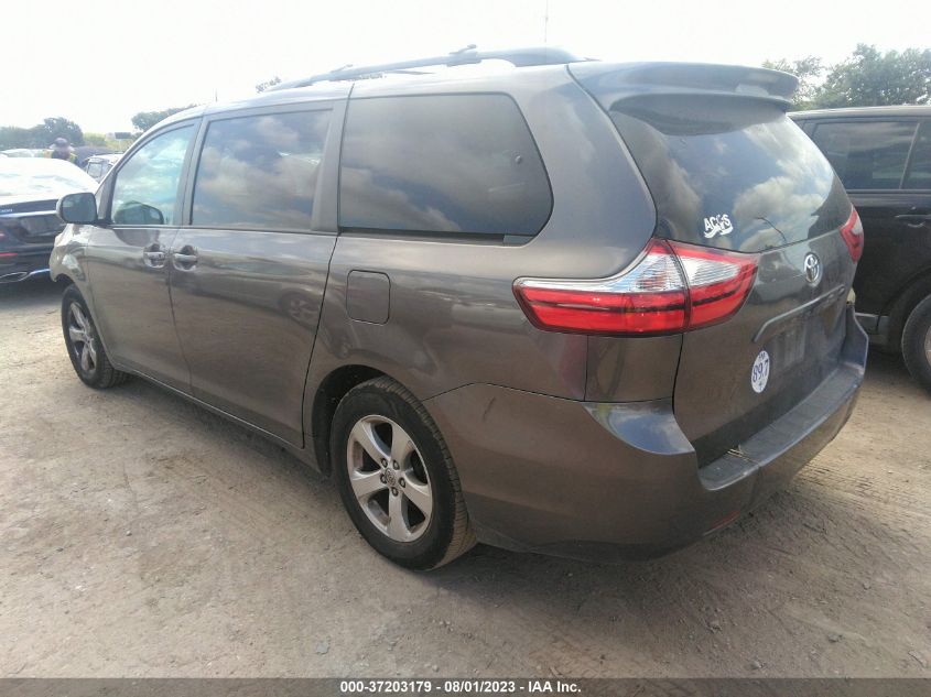 5TDKZ3DC3HS783649 2017 TOYOTA SIENNA, photo no. 3