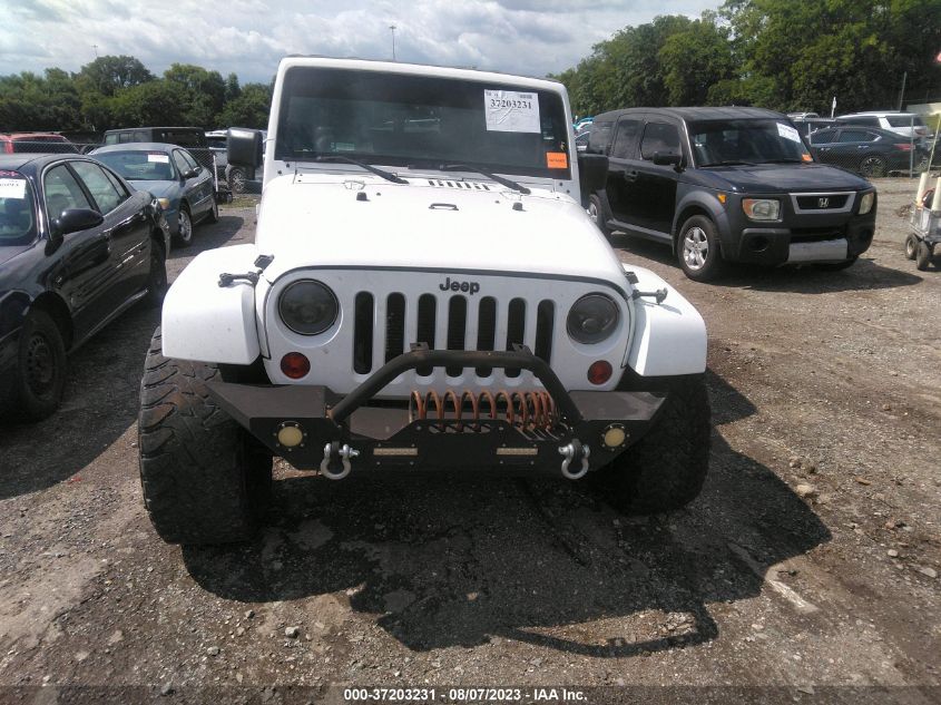2013 JEEP WRANGLER UNLIMITED SAHARA - 1C4BJWEG0DL597167