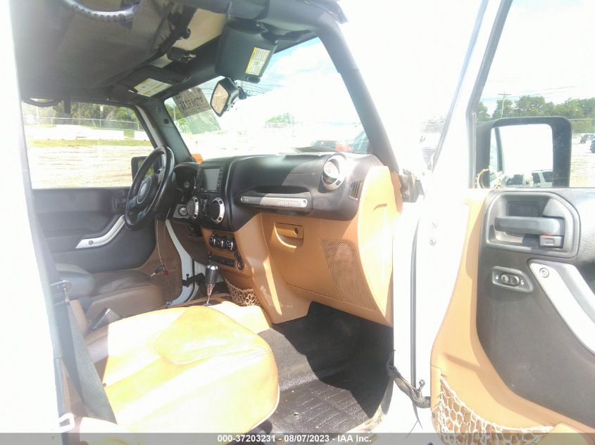 2013 JEEP WRANGLER UNLIMITED SAHARA - 1C4BJWEG0DL597167