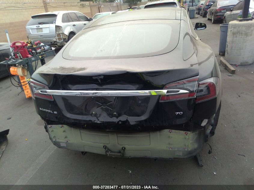 2016 TESLA MODEL S 70 KWH - 5YJSA1E14GF124085