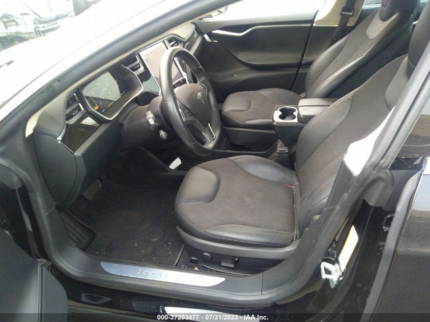 2016 TESLA MODEL S 70 KWH - 5YJSA1E14GF124085