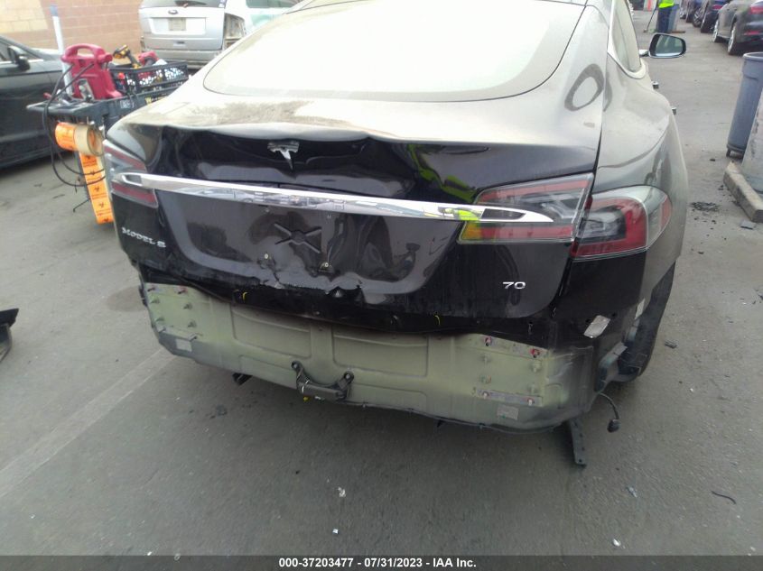 2016 TESLA MODEL S 70 KWH - 5YJSA1E14GF124085