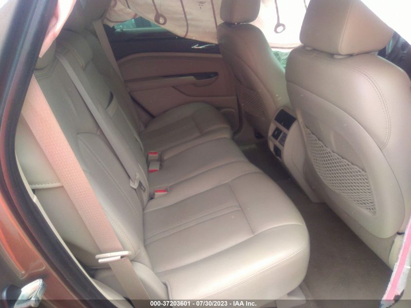 2014 CADILLAC SRX LUXURY COLLECTION - 3GYFNBE37ES545360