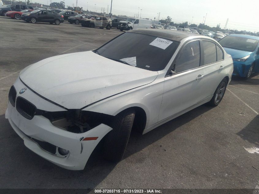 2014 BMW 3 SERIES 320I - WBA3B1G55ENS78236