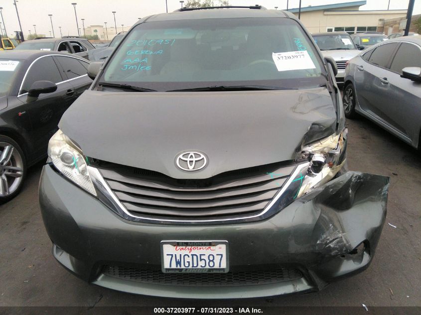 2014 TOYOTA SIENNA XLE/XLE AAS/LTD - 5TDYK3DC0ES434569