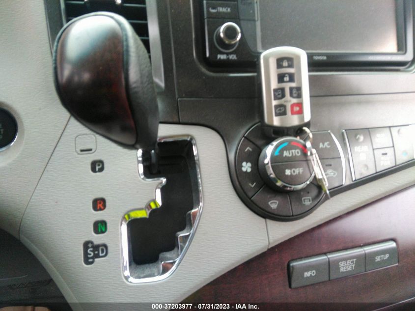 2014 TOYOTA SIENNA XLE/XLE AAS/LTD - 5TDYK3DC0ES434569