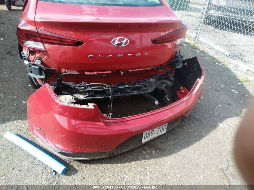 2019 HYUNDAI ELANTRA SEL - 5NPD84LF0KH436550