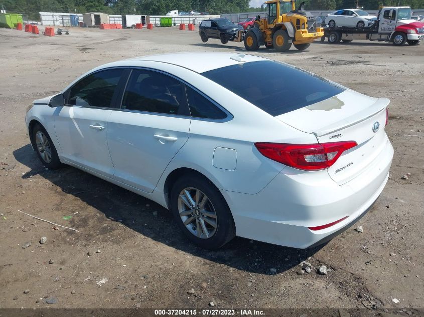 2015 HYUNDAI SONATA 2.4L SE - 5NPE24AF4FH146715