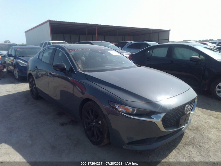 3MZBPACL0NM318413 MAZDA MAZDA3 SEDAN CARBON EDITION 2022