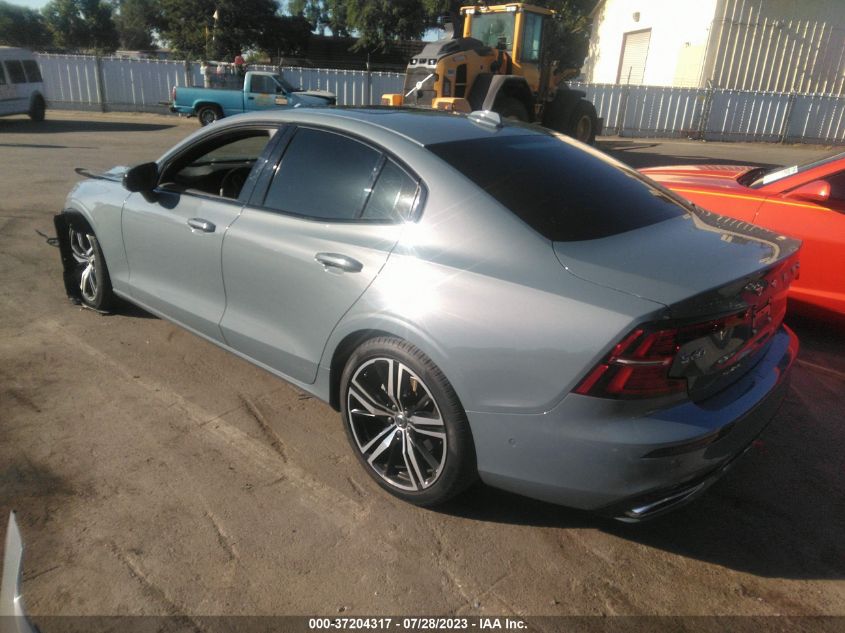 2022 VOLVO S60 R-DESIGN - 7JRL12FMXNG188171