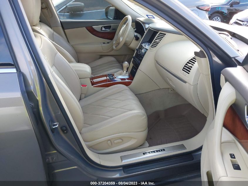 2013 INFINITI FX37 JN8CS1MU9DM140738