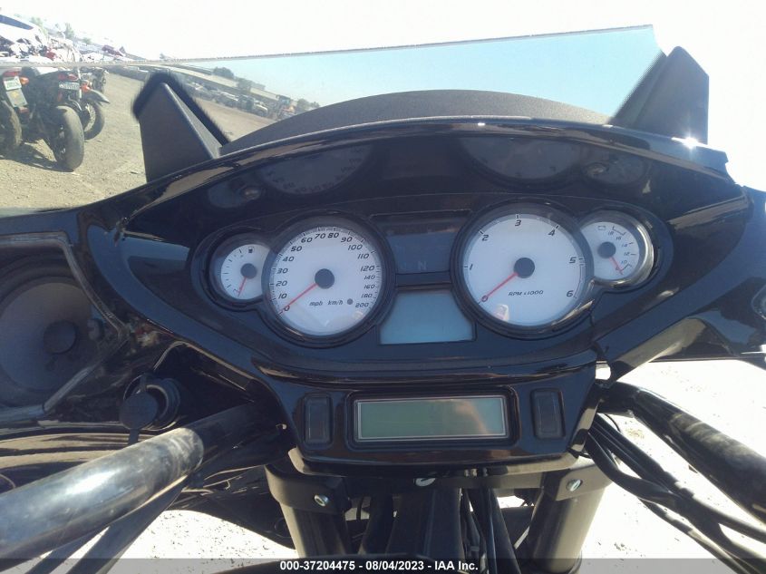 2015 VICTORY MOTORCYCLES MAGNUM X-1 5VPUW36N2F3043817