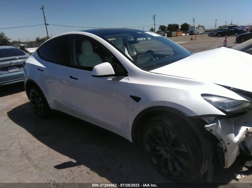 2020 TESLA MODEL Y LONG RANGE - 5YJYGDEE6LF056380