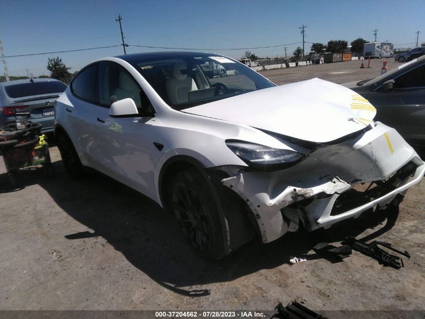 2020 TESLA MODEL Y LONG RANGE - 5YJYGDEE6LF056380