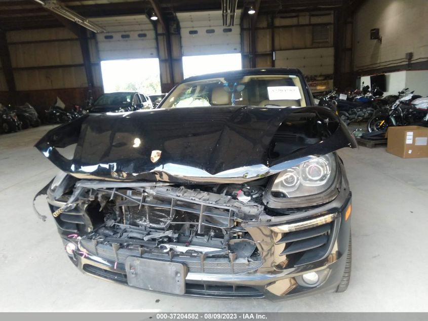 2016 PORSCHE MACAN S - WP1AB2A50GLB50685
