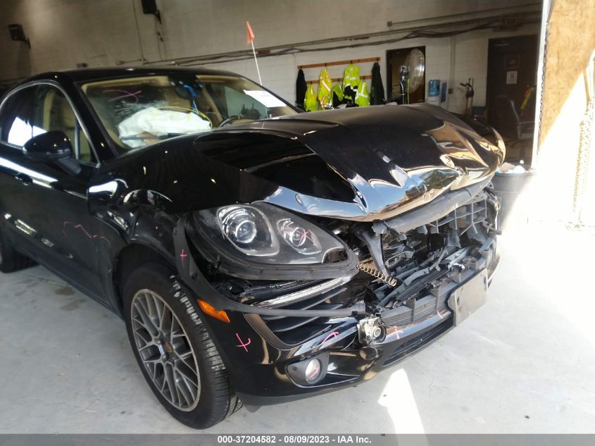 2016 PORSCHE MACAN S - WP1AB2A50GLB50685