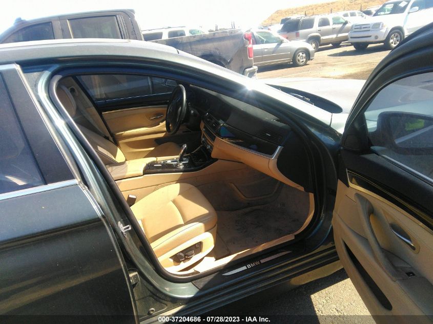 2013 BMW 5 SERIES 528I - WBAXG5C52DDY35852